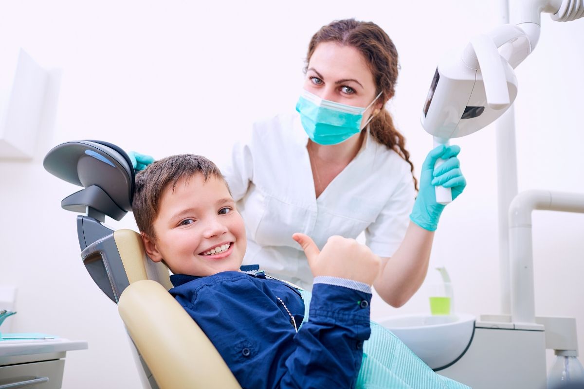 dziecko na wizycie u ortodonty